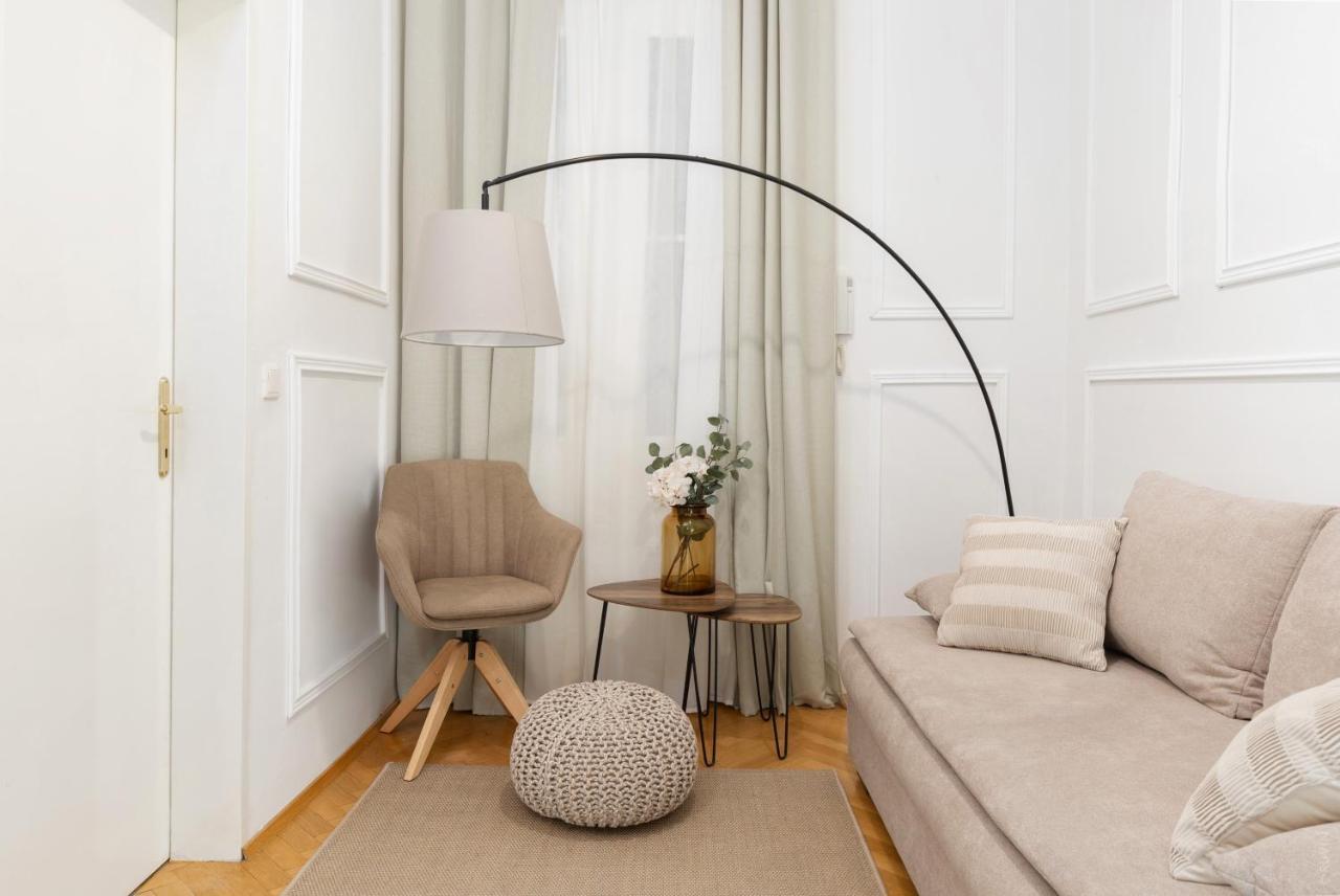 Designer Apartments Near Schoenbrunn Vienna Exterior photo